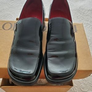 Womens Black Patent loafer